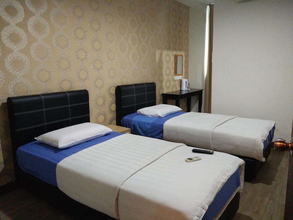 Hotel Truly Asia Кота-Кинабалу Экстерьер фото